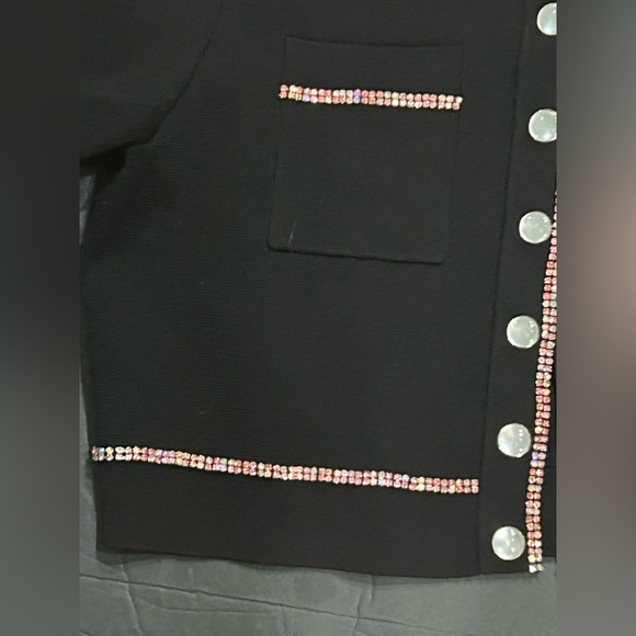 Sandro pink crystal-black embellished cropped cardigan size small - Picture 7 of 16